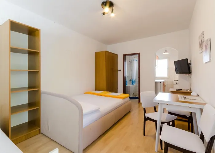 Stefancic * Crikvenica