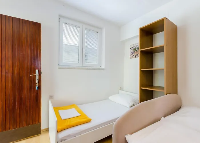 Stefancic Apartment *